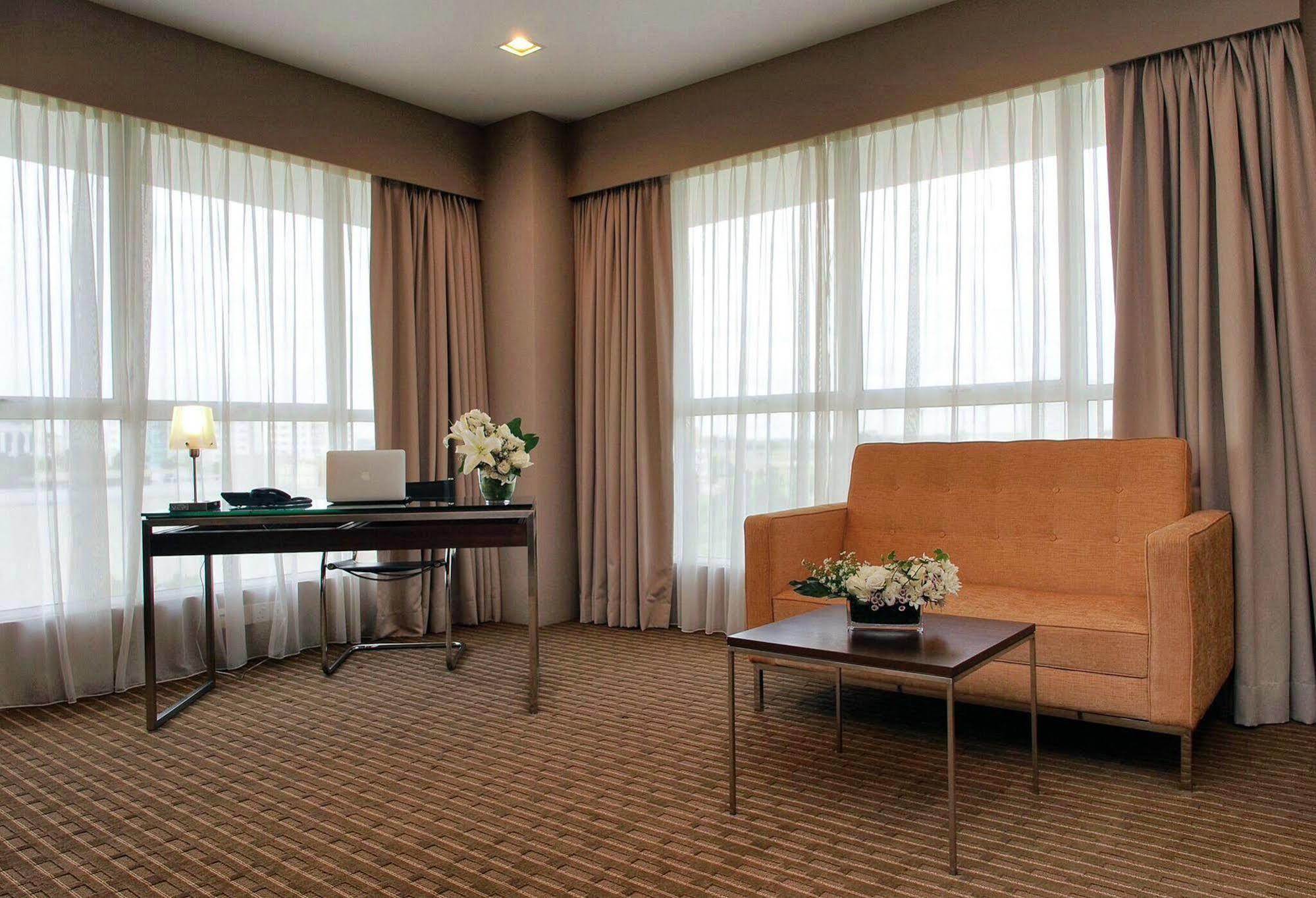 Hotel Primera Suite Cyberjaya Esterno foto
